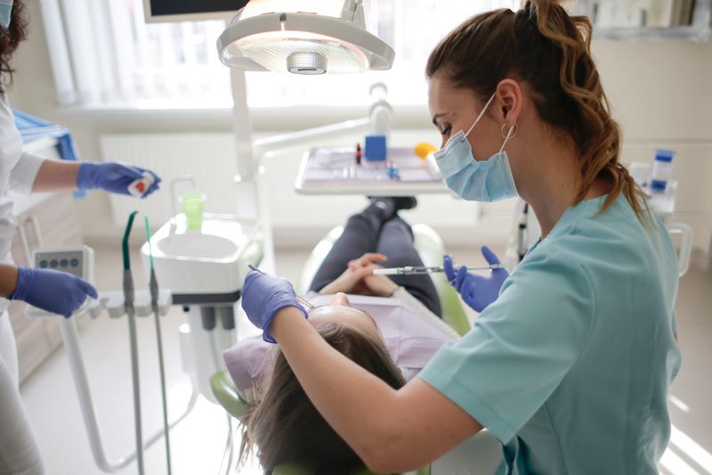 Non-invasive laser surgery (LANAP™)